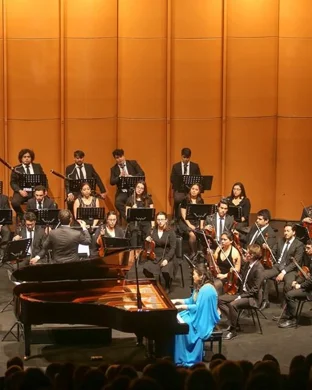 Outlander In Concert Boston