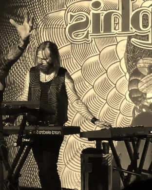 Amorphis Boston