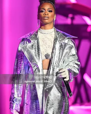 Ari Lennox Boston