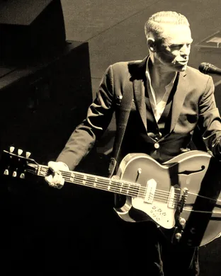 Bryan Adams Hamilton