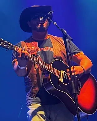 Duane Betts Fall River