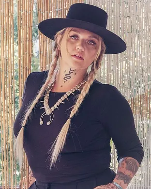Elle King Worcester