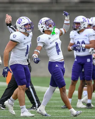 Holy Cross Crusaders Football Worcester