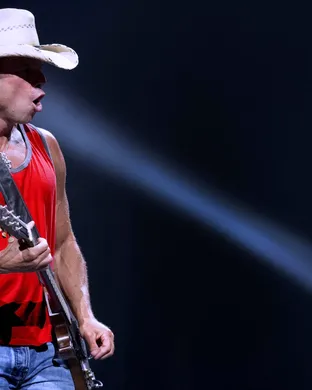 Kenny Chesney Boston