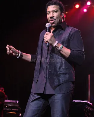 Lionel Richie & Earth, Wind and Fire