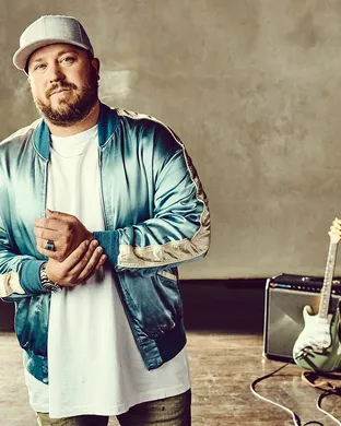 Mitchell Tenpenny Hampton