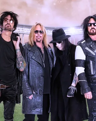 Motley Crue Boston
