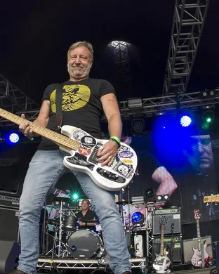 Peter Hook And The Light Boston