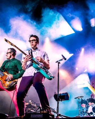 Weezer Boston