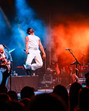 Young The Giant Boston